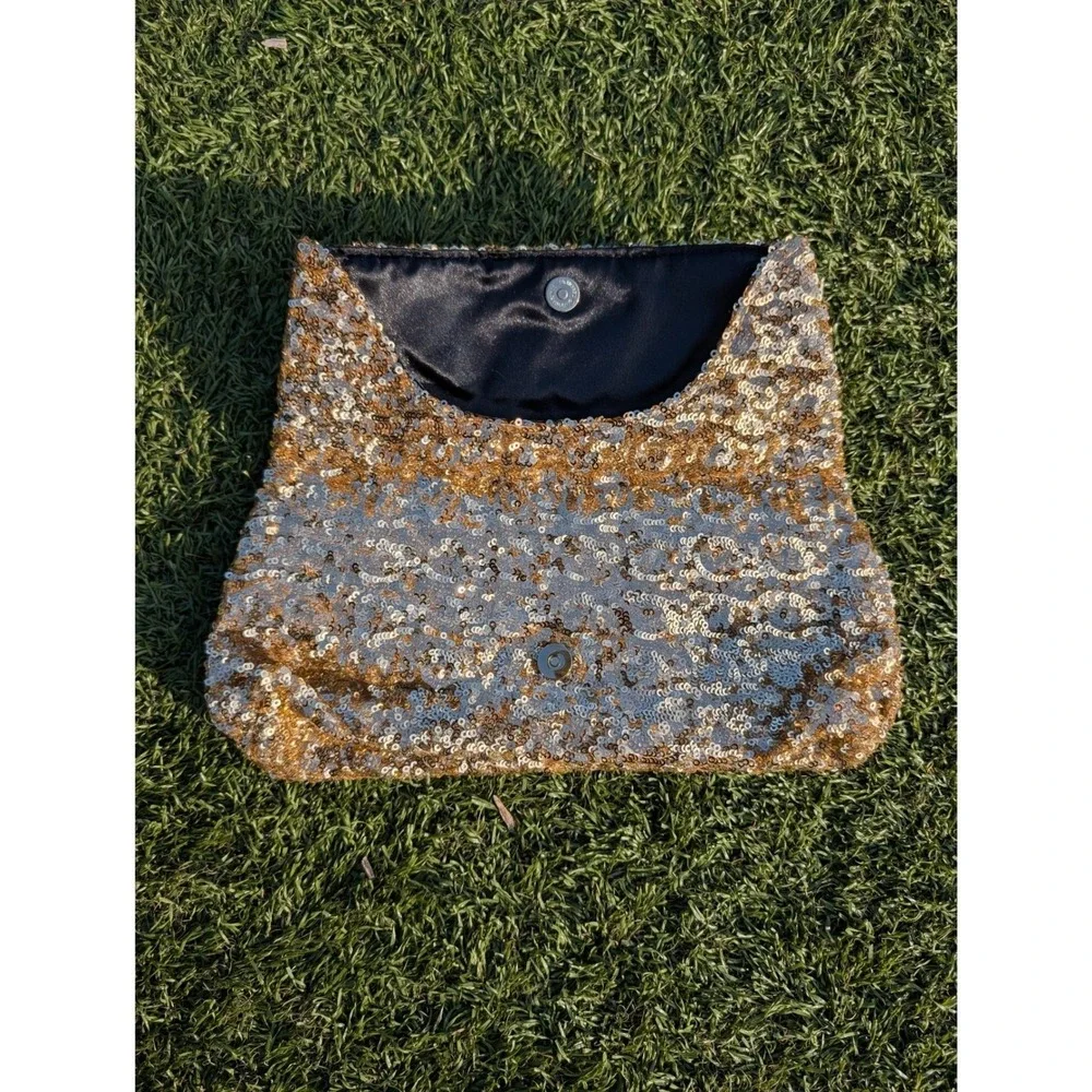 Victoria's Secret Gold Silver Sequin Foldover Clutch Night Out Evening Bag Pouch